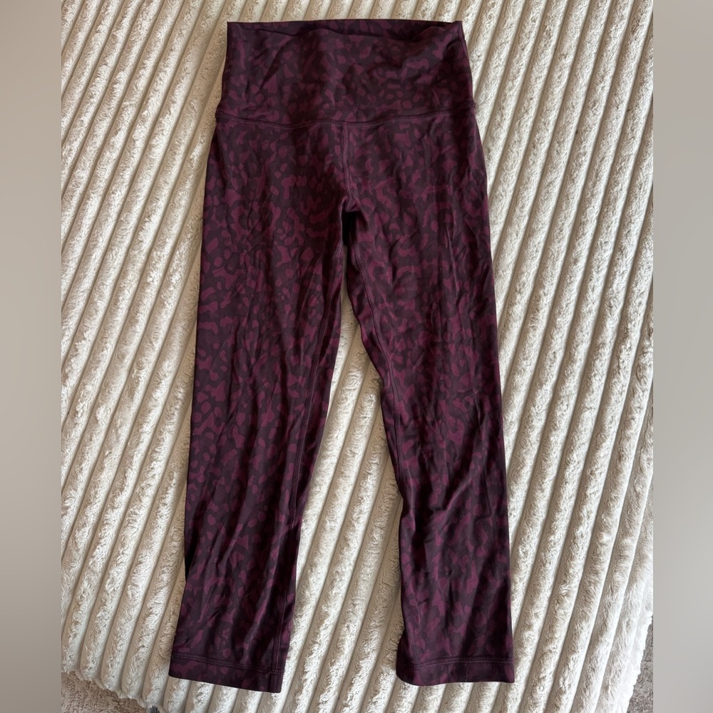 LIKE NEW lululemon align cropped 21’